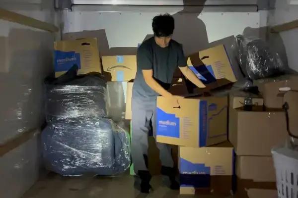 Loading & Unloading Only